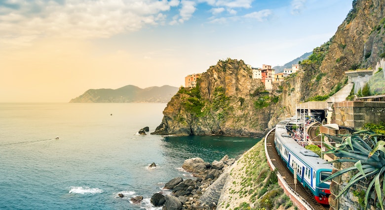 Manarola, Cinque Terre - train station in small village with colorful houses on cliff overlooking sea. Cinque Terre National Park with rugged coastline is famous tourist destination in Liguria, Italy
1167623137
5 terre